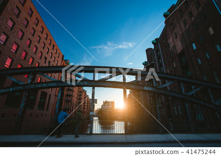 Panoramic Photograph capture sunset on massive steel construction of Poggenmoehlenbruecke bridge 41475244