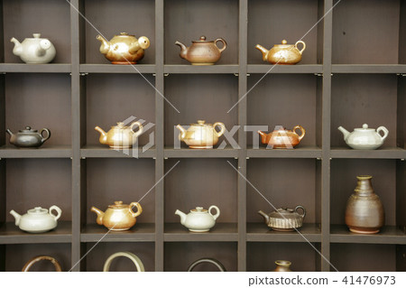 Night market, ceramics 41476973