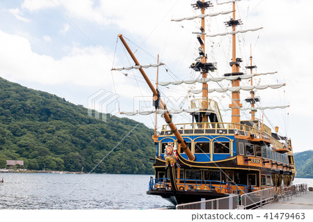 Hakone pirate ship of Lake Ashinoko peach source base 41479463