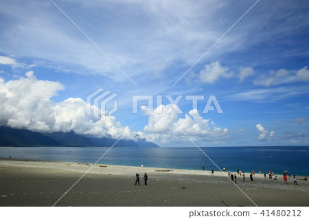 Taiwan Chi Sing beach 41480212