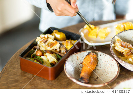 Bento making Bento making 41480337