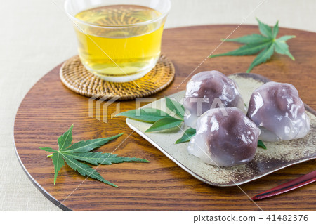 Kudzu Manju 41482376