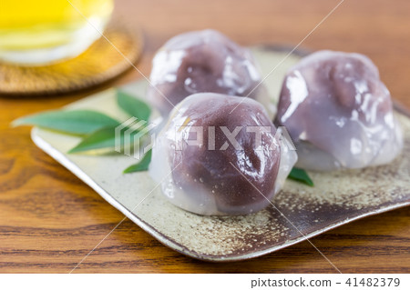 Kudzu Manju 41482379