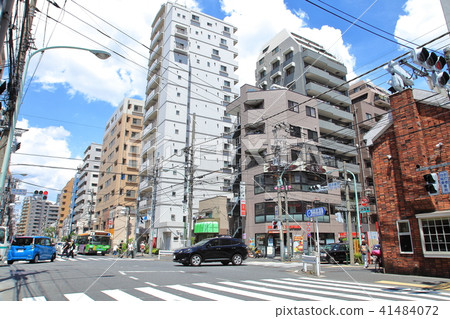 Around Sendagi Station Bunkyo Ward 41484072