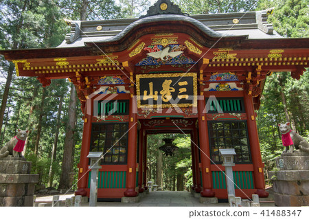 Chichibu-shi Mine Shrine Solitary gate 41488347