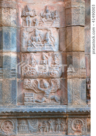 Panel depicting Ravana shaking Kailasa, Darasuram 41490003