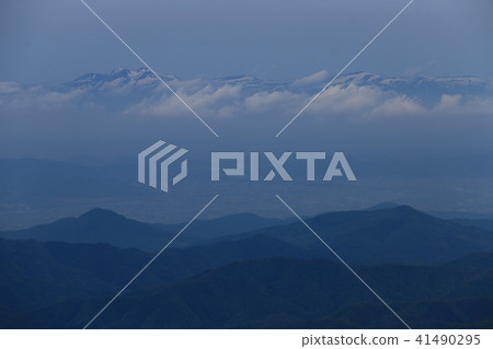 View of Akita Komagatake from Mt. Hayateke mountain peak View of Akita Komagatake from Mt. Hayateke mountain peak 41490295