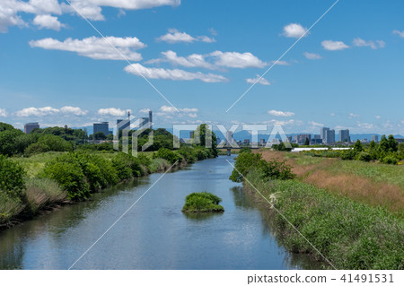 Shintoshin and the river Shintoshin and the river 41491531
