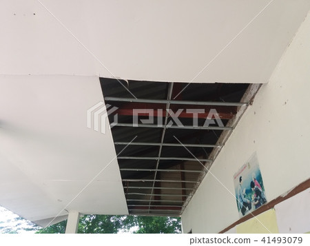 Broken ceiling. Broken ceiling. 41493079