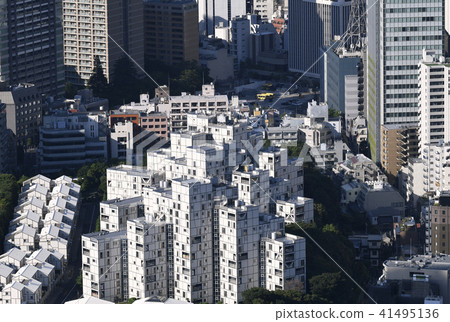 東京在日本的城市景觀“希望擁有奇妙的建築” 東京在日本的城市景觀“希望擁有奇妙的建築” 41495136
