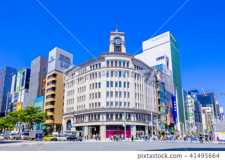 Tokyo Ginza 4-chome intersection scenery 41495664