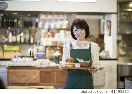 咖啡廳店員女漢堡包 咖啡廳店員女漢堡包 41495873