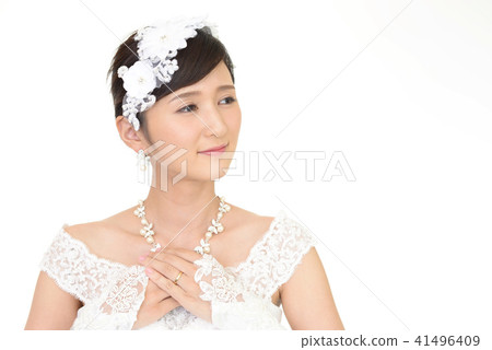 Beautiful bride 41496409