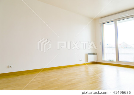 Interior of an empty room 41496686