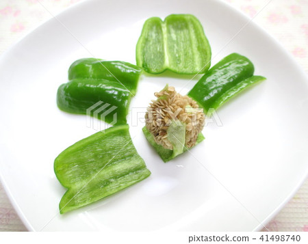 Leave seeds of green peppers clean How to prepare dishes 41498740