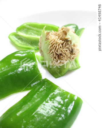 Leave seeds of green peppers clean How to prepare dishes 41498746