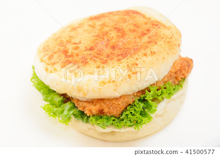 Delicious chicken cutlet sandwich 41500577