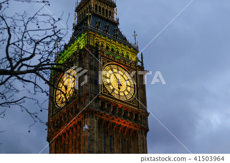 Detail of clock on Big Ben in London, 41503964