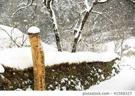 Nakan-eup城堡雪風景 Nakan-eup城堡雪風景 41508327