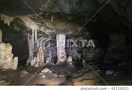 Stalactites and stalagmites in Tham Phu Wai,  41510015