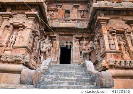 Dwarapala at  Brihadisvara Temple, Tanjore 41520596