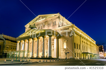 Bolshoi Theatre in Moscow by night - Russia Bolshoi Theatre in Moscow by night - Russia 41525310