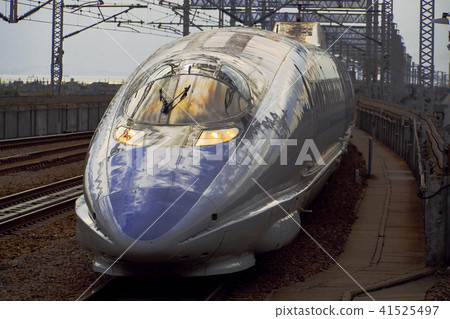 500 Series Shinkansen 41525497