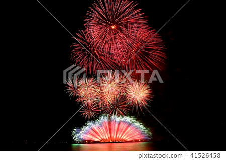 Zushi fireworks display in 2018 41526458