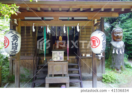 Shogun Shrine兼容神社 41536834