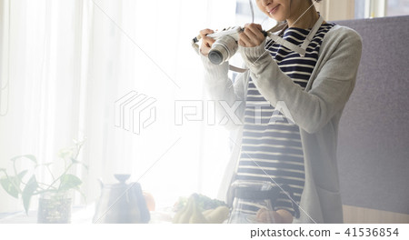 女性生活烹飪照片 41536854