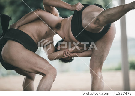 sumo, sumo wrestling, overhand 41537473