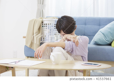 Female fatigue stress in 30 's depression Depressed physical condition 41537661