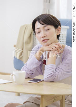 Female fatigue stress in 30 's depression Depressed physical condition 41537676