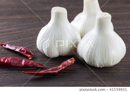 garlic  41539931