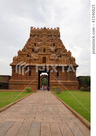 Keralantakan Tiruvasal, Second entrance gopura, Brihadisvara Temple, Tanjore, Tamil Nadu Keralantakan Tiruvasal, Second entrance gopura, Brihadisvara Temple, Tanjore, Tamil Nadu 41540825