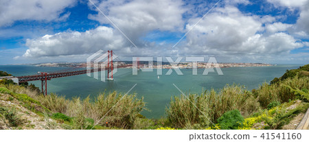 25 de Abril Bridge and Lisbon skyline ultra panorama 41541160