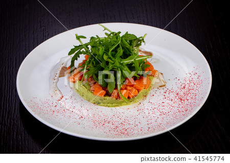 Delicious tartar salmon Delicious tartar salmon 41545774