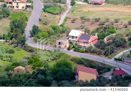 the winding country road 41546080