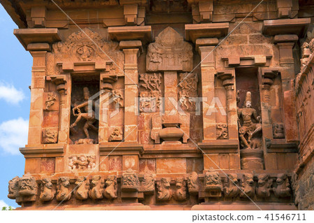 Natesa and Kalantaka, Brihadisvara Temple complex Natesa and Kalantaka, Brihadisvara Temple complex 41546711