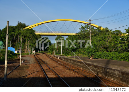 Photographing the scenery around Niseko Station in the morning in Niseko Town, Hokkaido 41548572