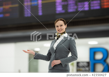 機場客艙服務員外國人攝影合作:成田機場 機場客艙服務員外國人攝影合作:成田機場 41550427