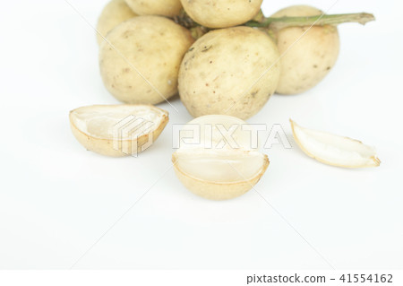 Longkong fruit or Lansium parasiticum Longkong fruit or Lansium parasiticum 41554162