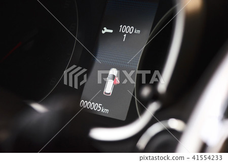 sign alarm ,car door opened on dashboard 41554233