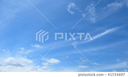 天藍色的天空雲16:9 天藍色的天空雲16:9 41554897