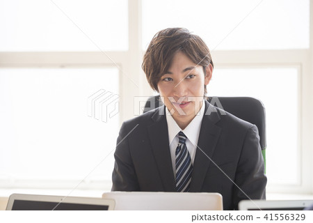 People Portrait Male 20's 30's Japanese Japanese Businessman Businessman People Portrait Male 20's 30's Japanese Japanese Businessman Businessman 41556329