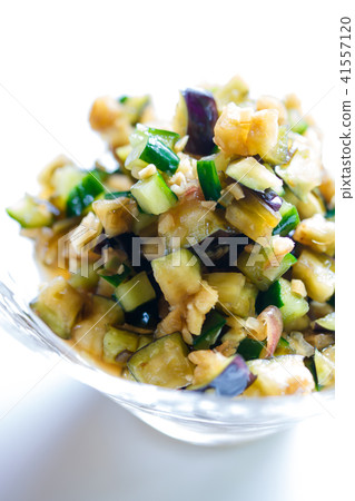 夏季米飯“大石”的朋友 夏季米飯“大石”的朋友 41557120