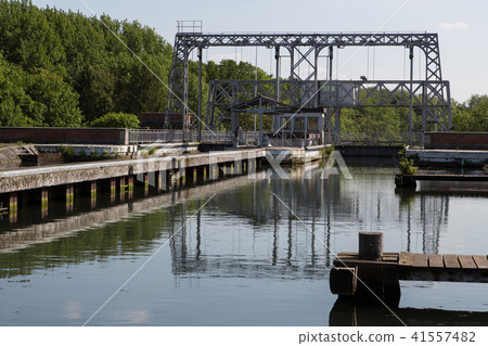 Canal du Centre - Strepy-Bracquegnies 41557482
