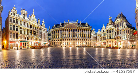 Grand Place Square at night in Belgium, Brussels 41557597