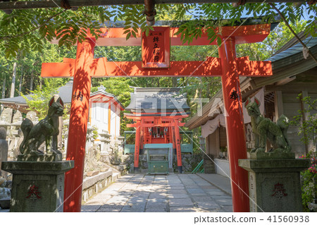 Shikayama Kanonji Hoehachi Inari神社 Shikayama Kanonji Hoehachi Inari神社 41560938