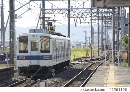 Tobu Isesaki Line 800 series (terminal section) 41561198